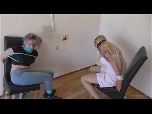 ❤️ Залежний / зв'язаний і з кляпом / дівчина в біді Анальне відео у нас uk.drpornofilme.ru ﹏